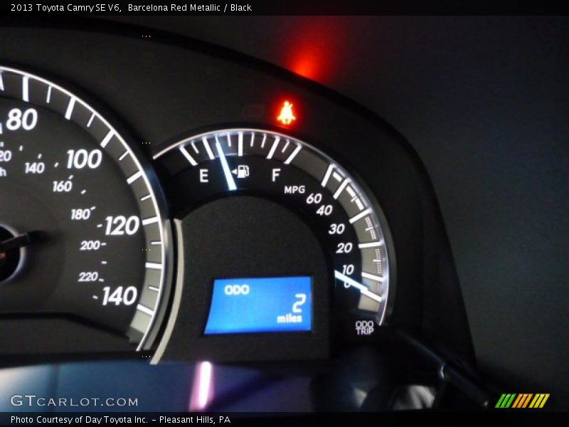 Barcelona Red Metallic / Black 2013 Toyota Camry SE V6
