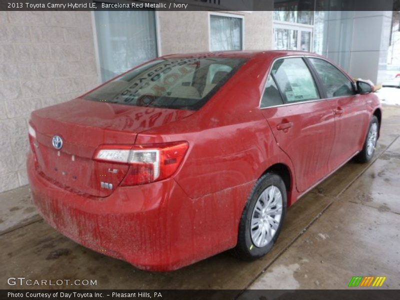 Barcelona Red Metallic / Ivory 2013 Toyota Camry Hybrid LE
