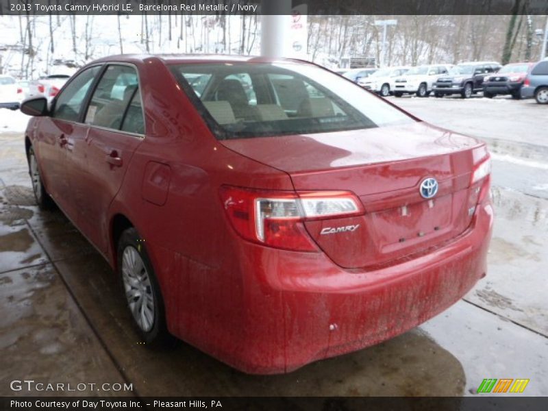 Barcelona Red Metallic / Ivory 2013 Toyota Camry Hybrid LE