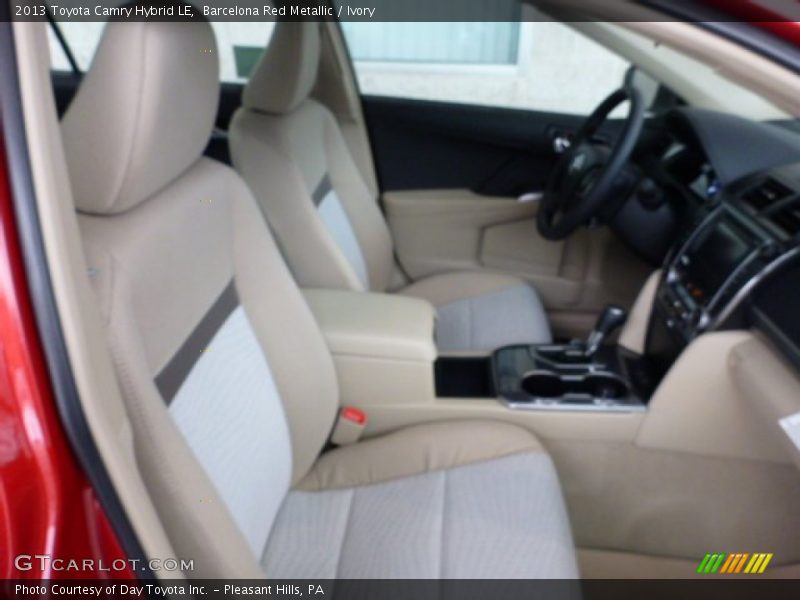 Barcelona Red Metallic / Ivory 2013 Toyota Camry Hybrid LE