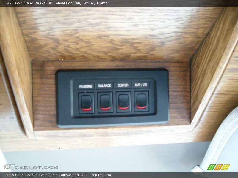 White / Maroon 1995 GMC Vandura G2500 Conversion Van