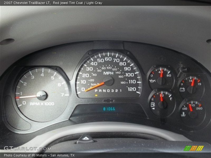 Red Jewel Tint Coat / Light Gray 2007 Chevrolet TrailBlazer LT