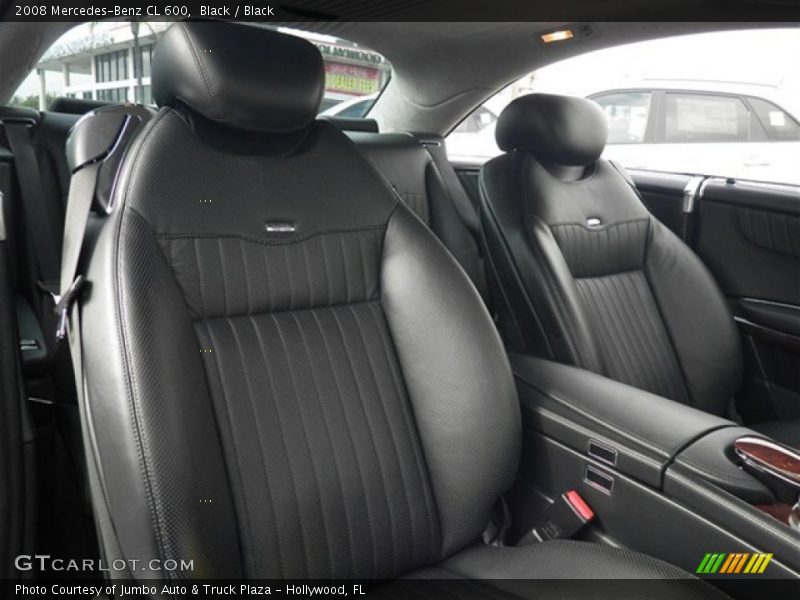 Front Seat of 2008 CL 600
