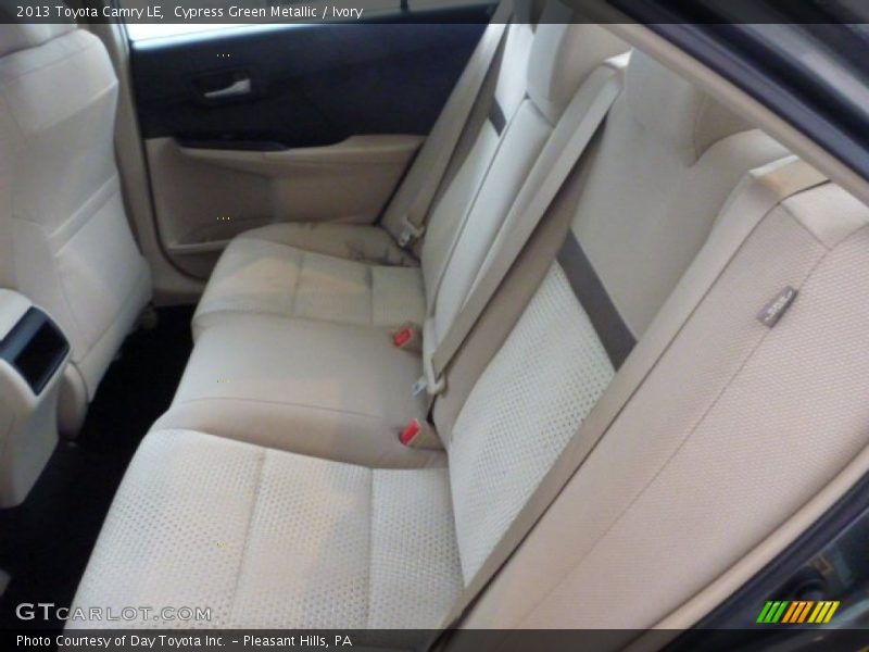 Cypress Green Metallic / Ivory 2013 Toyota Camry LE