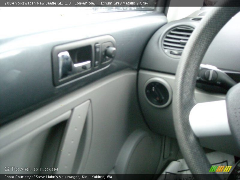 Platinum Grey Metallic / Gray 2004 Volkswagen New Beetle GLS 1.8T Convertible