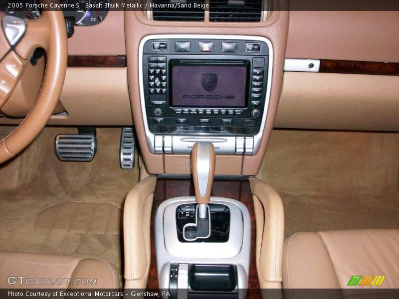 Basalt Black Metallic / Havanna/Sand Beige 2005 Porsche Cayenne S