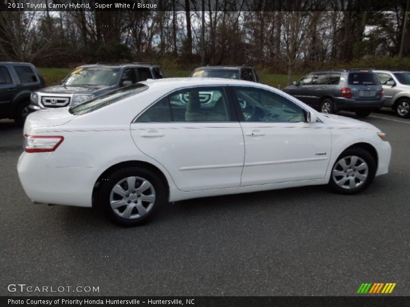 Super White / Bisque 2011 Toyota Camry Hybrid