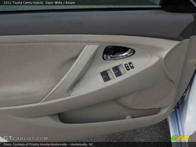 Super White / Bisque 2011 Toyota Camry Hybrid