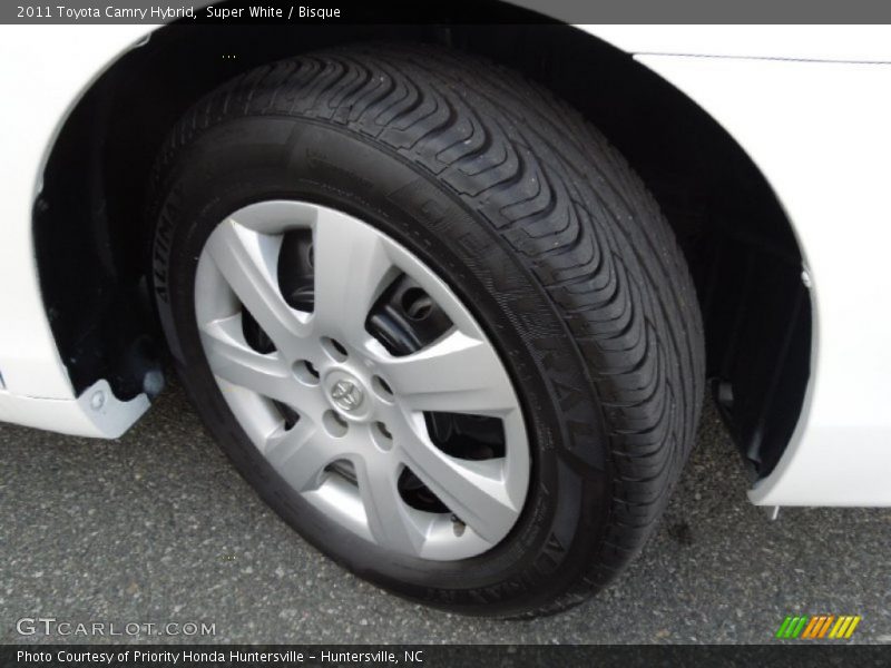 Super White / Bisque 2011 Toyota Camry Hybrid