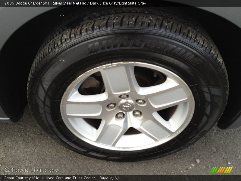 Silver Steel Metallic / Dark Slate Gray/Light Slate Gray 2006 Dodge Charger SXT