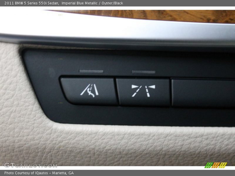 Imperial Blue Metallic / Oyster/Black 2011 BMW 5 Series 550i Sedan