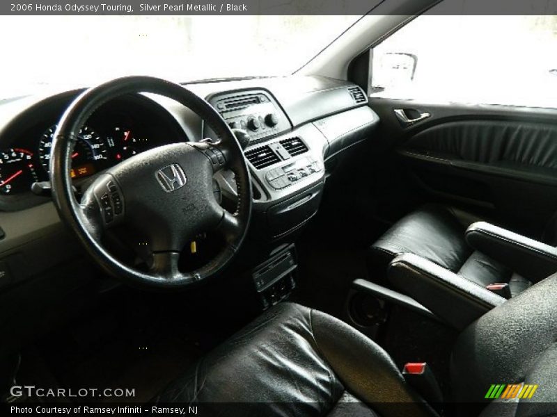 Silver Pearl Metallic / Black 2006 Honda Odyssey Touring