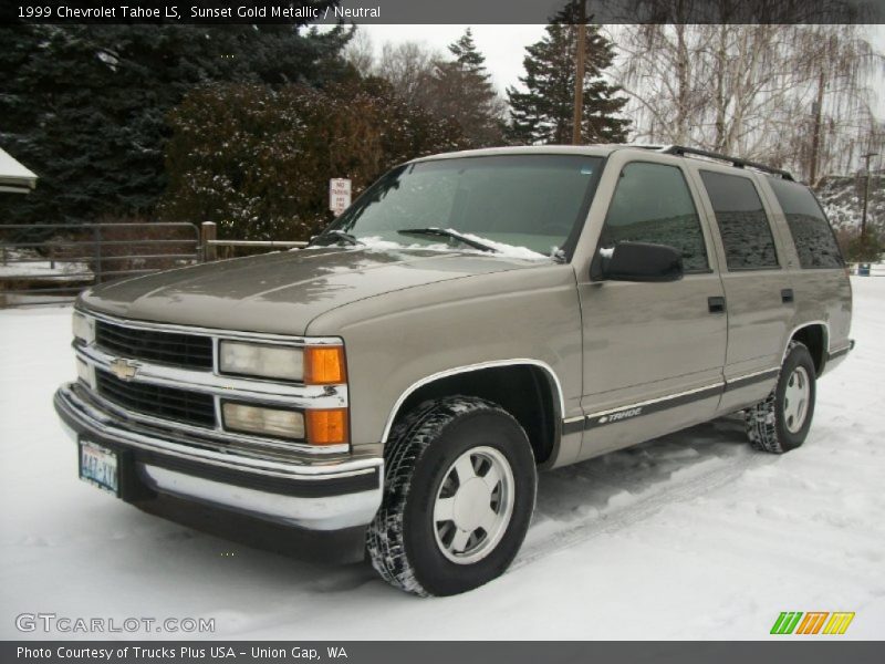 Sunset Gold Metallic / Neutral 1999 Chevrolet Tahoe LS
