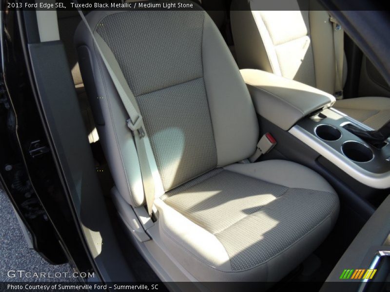 Tuxedo Black Metallic / Medium Light Stone 2013 Ford Edge SEL