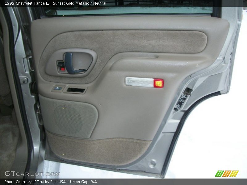 Sunset Gold Metallic / Neutral 1999 Chevrolet Tahoe LS