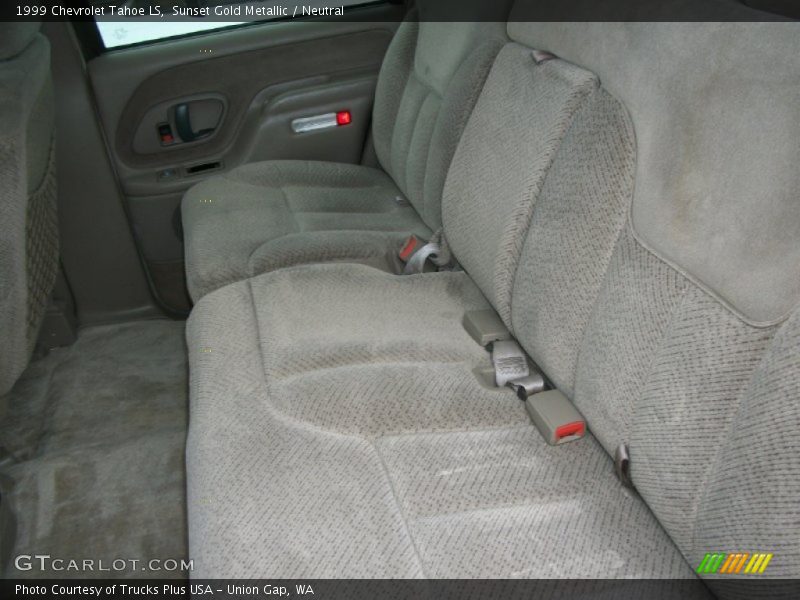 Sunset Gold Metallic / Neutral 1999 Chevrolet Tahoe LS