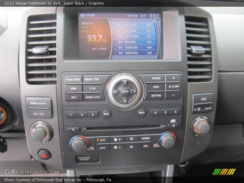 Super Black / Graphite 2012 Nissan Pathfinder SV 4x4