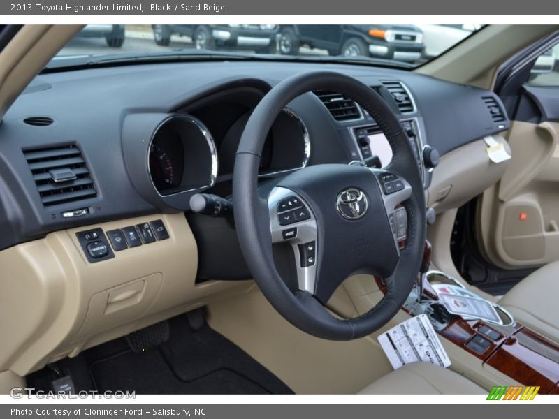 Black / Sand Beige 2013 Toyota Highlander Limited