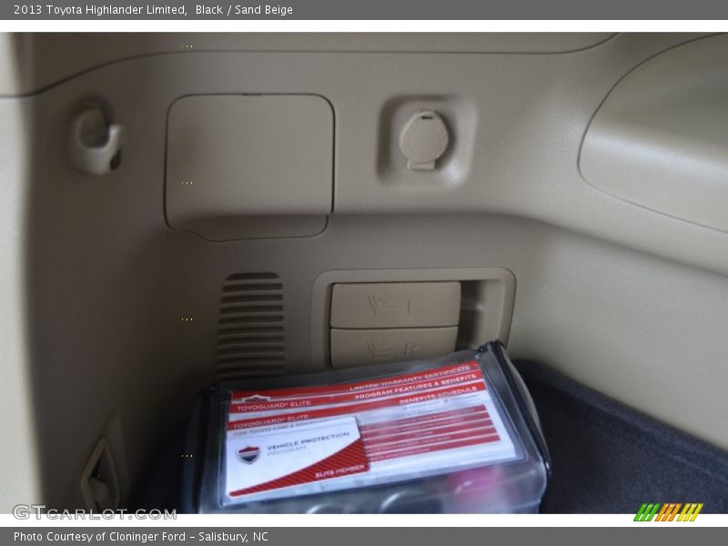 Black / Sand Beige 2013 Toyota Highlander Limited