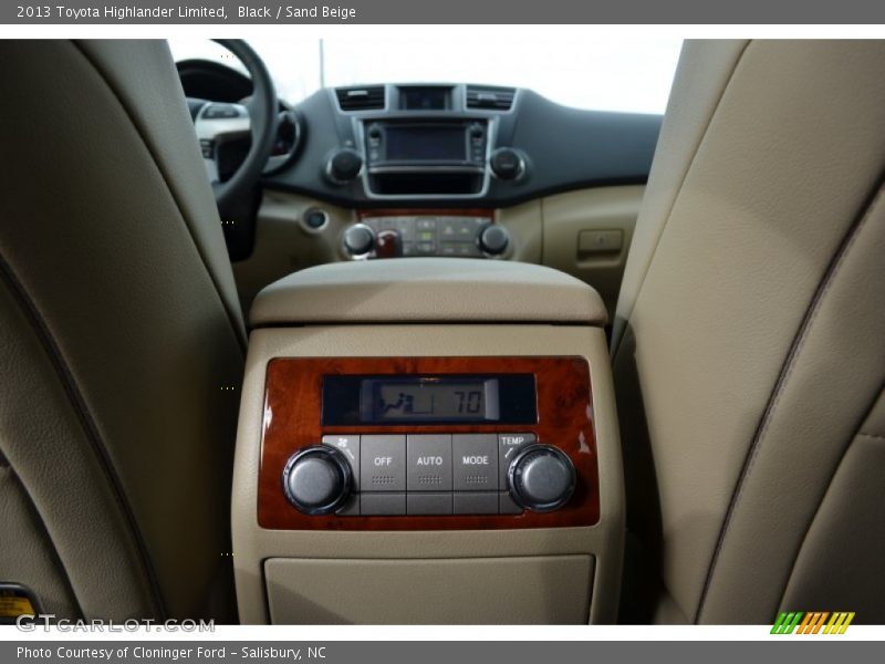 Black / Sand Beige 2013 Toyota Highlander Limited