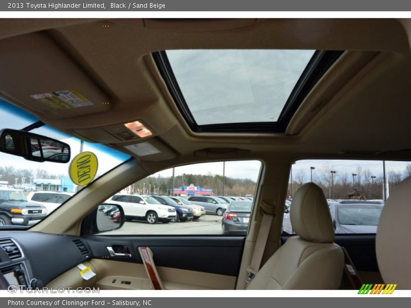 Black / Sand Beige 2013 Toyota Highlander Limited