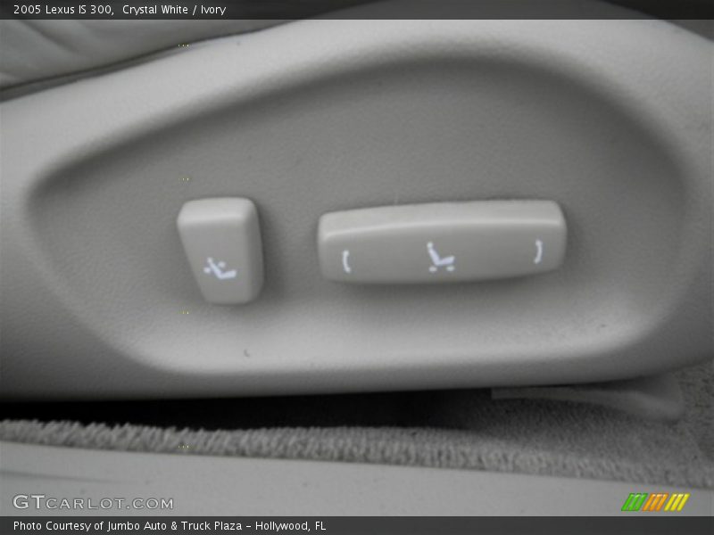 Crystal White / Ivory 2005 Lexus IS 300