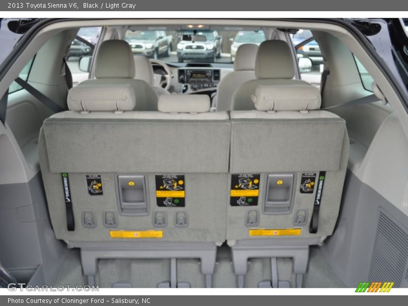 Black / Light Gray 2013 Toyota Sienna V6