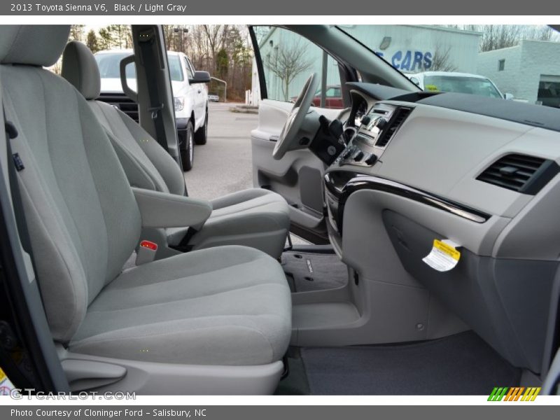 Black / Light Gray 2013 Toyota Sienna V6