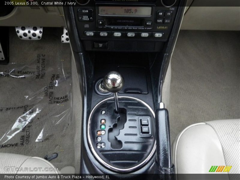 Crystal White / Ivory 2005 Lexus IS 300