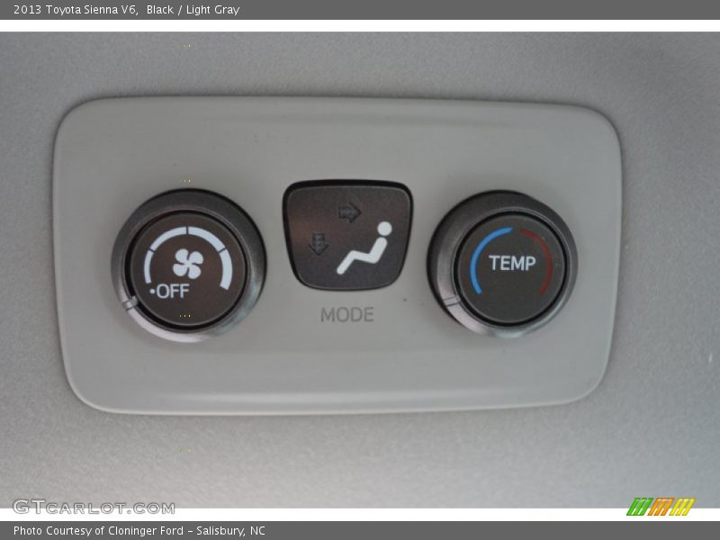 Black / Light Gray 2013 Toyota Sienna V6