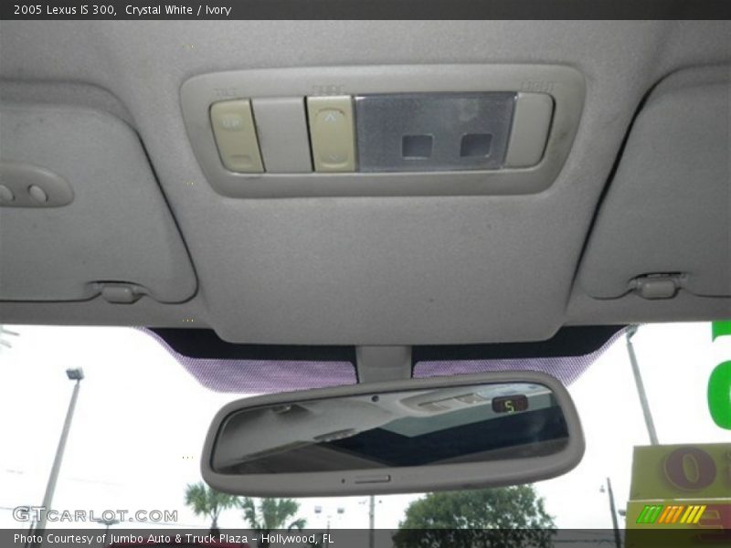 Crystal White / Ivory 2005 Lexus IS 300