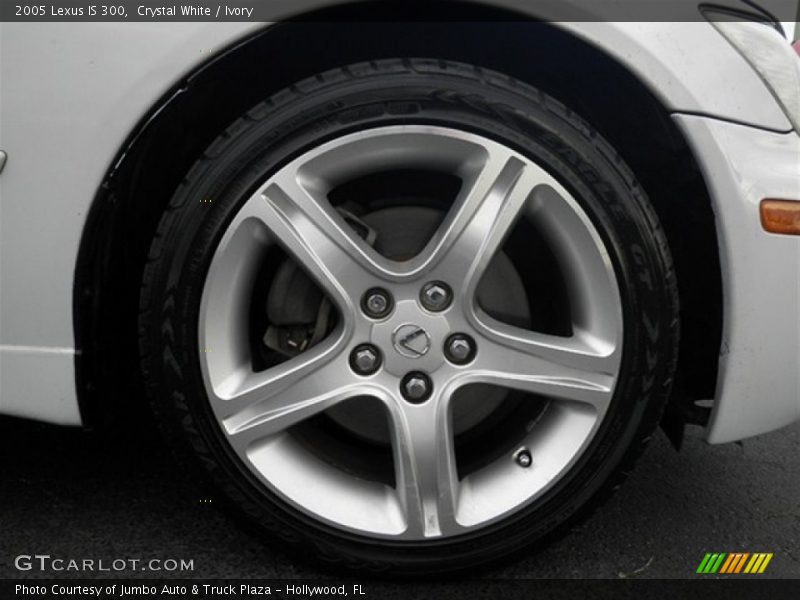 Crystal White / Ivory 2005 Lexus IS 300