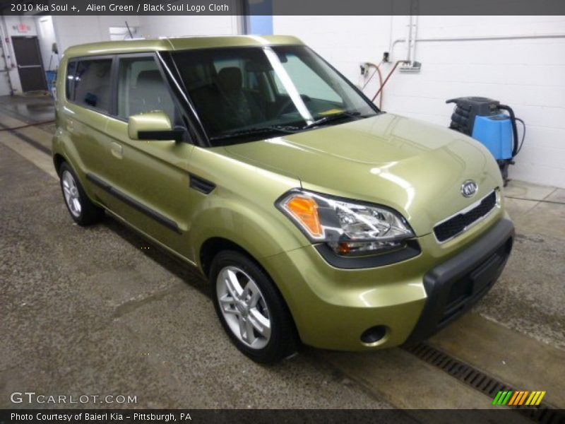 Alien Green / Black Soul Logo Cloth 2010 Kia Soul +