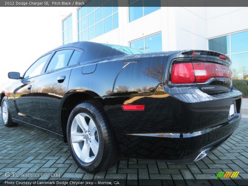 Pitch Black / Black 2012 Dodge Charger SE