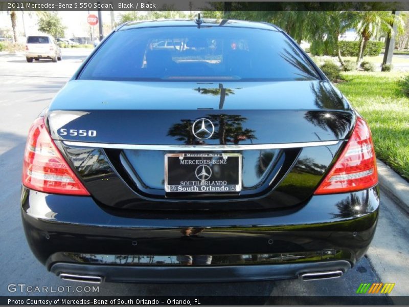 Black / Black 2011 Mercedes-Benz S 550 Sedan