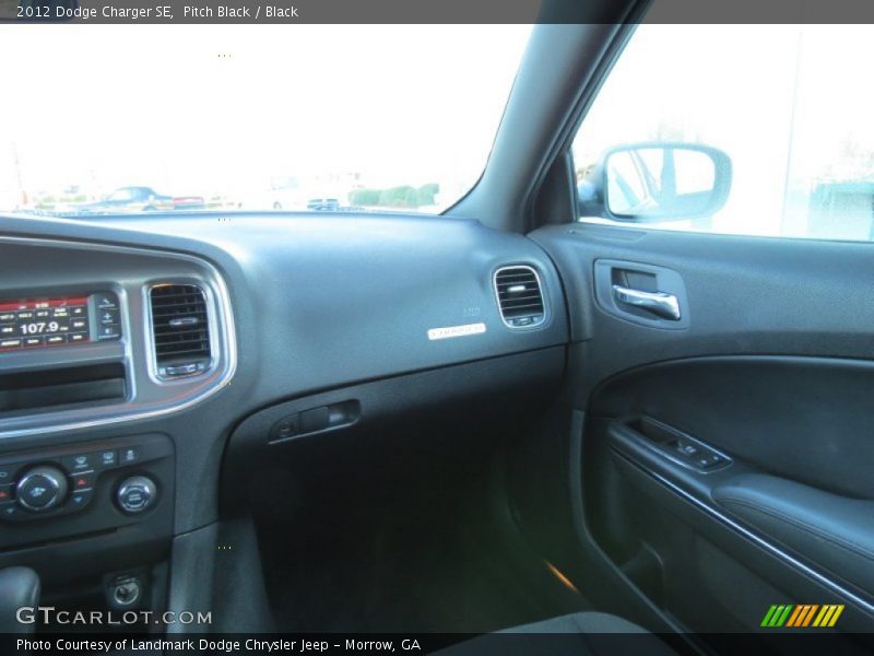Pitch Black / Black 2012 Dodge Charger SE