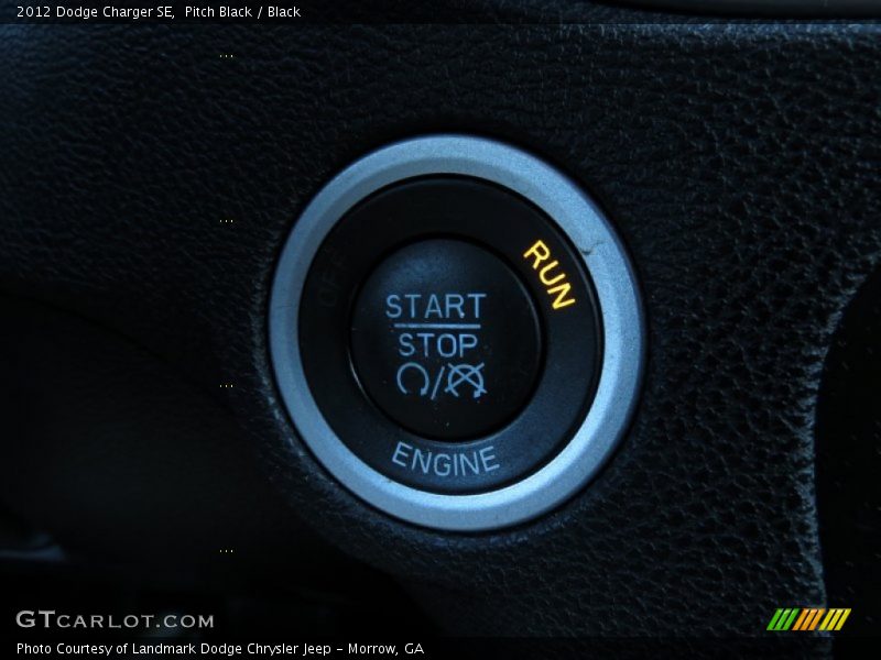 Pitch Black / Black 2012 Dodge Charger SE