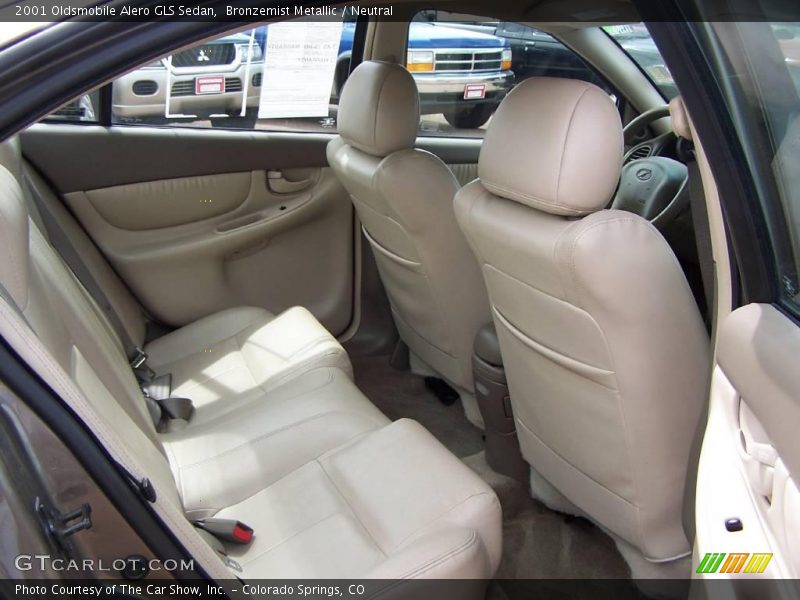 Bronzemist Metallic / Neutral 2001 Oldsmobile Alero GLS Sedan