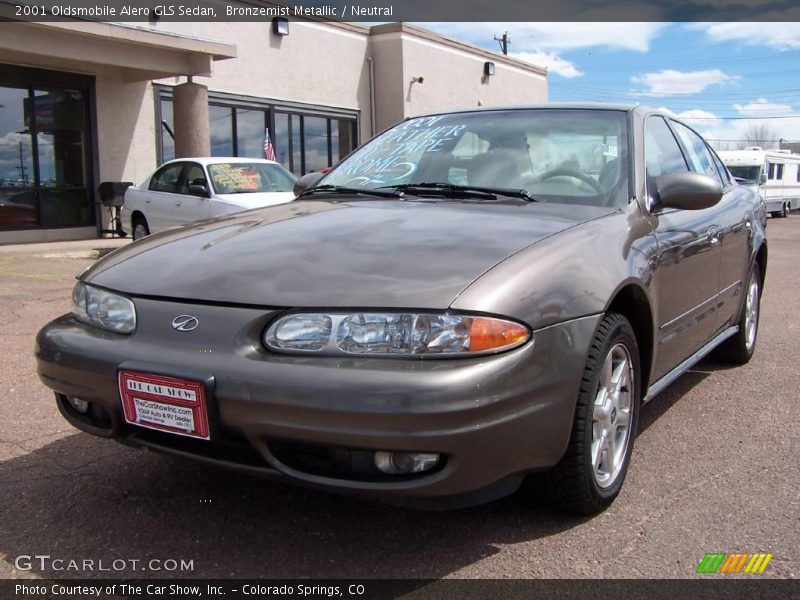 Bronzemist Metallic / Neutral 2001 Oldsmobile Alero GLS Sedan