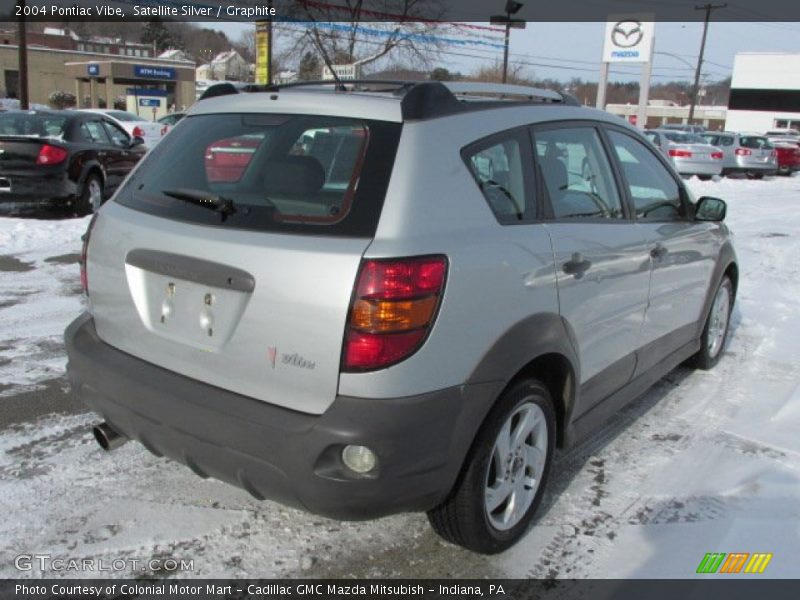 Satellite Silver / Graphite 2004 Pontiac Vibe