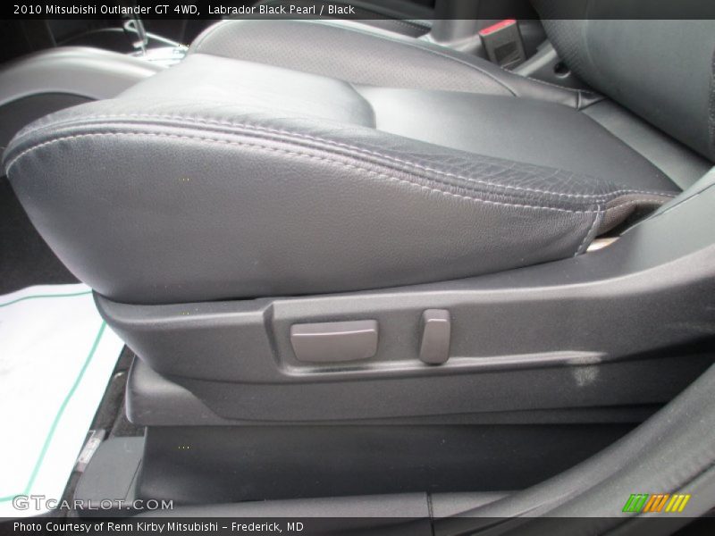 Labrador Black Pearl / Black 2010 Mitsubishi Outlander GT 4WD