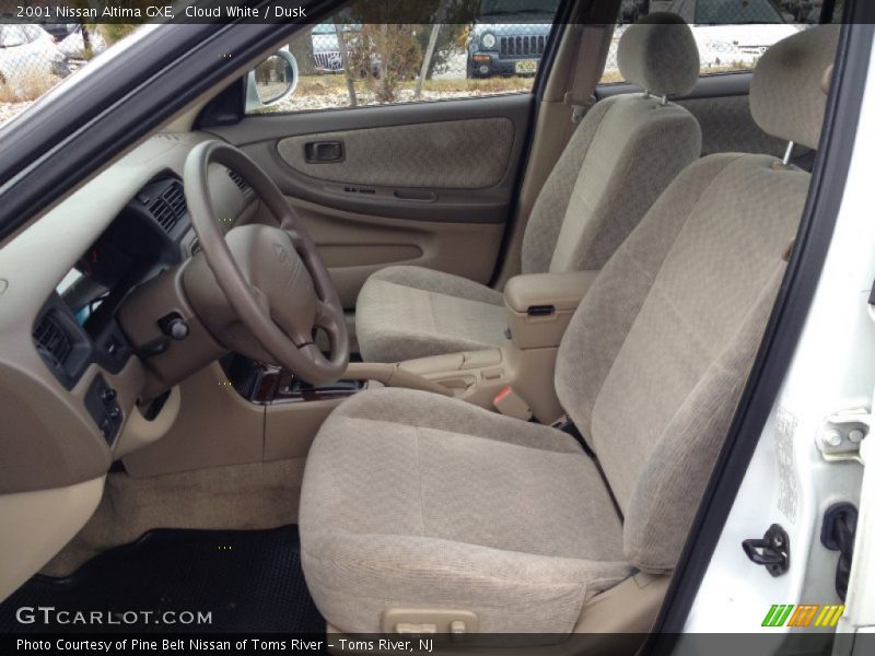 Cloud White / Dusk 2001 Nissan Altima GXE