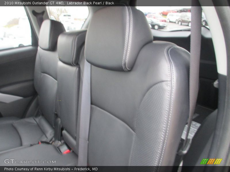 Labrador Black Pearl / Black 2010 Mitsubishi Outlander GT 4WD