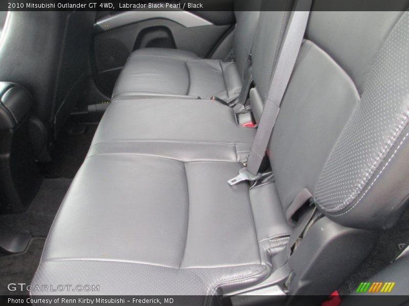 Labrador Black Pearl / Black 2010 Mitsubishi Outlander GT 4WD