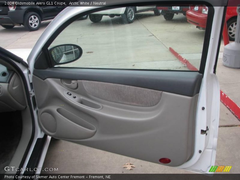 Arctic White / Neutral 2004 Oldsmobile Alero GL1 Coupe