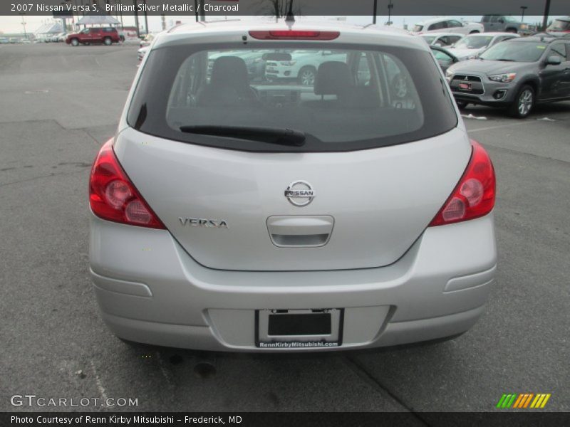Brilliant Silver Metallic / Charcoal 2007 Nissan Versa S