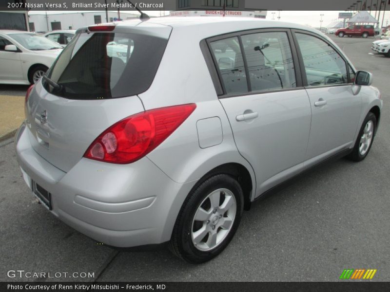 Brilliant Silver Metallic / Charcoal 2007 Nissan Versa S
