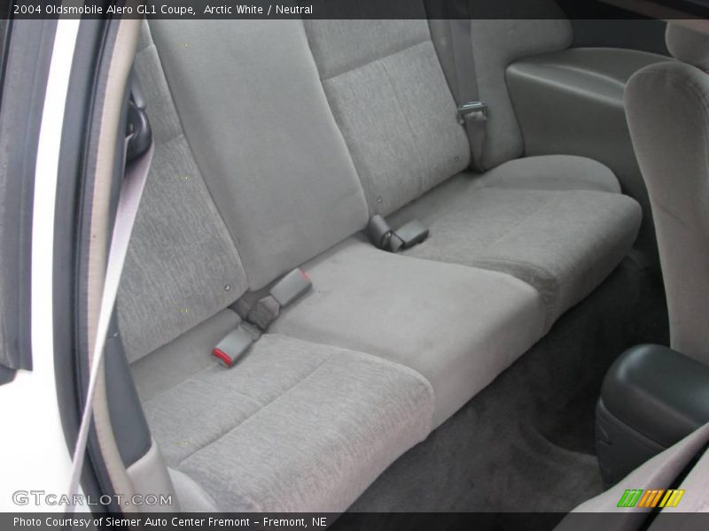 Arctic White / Neutral 2004 Oldsmobile Alero GL1 Coupe
