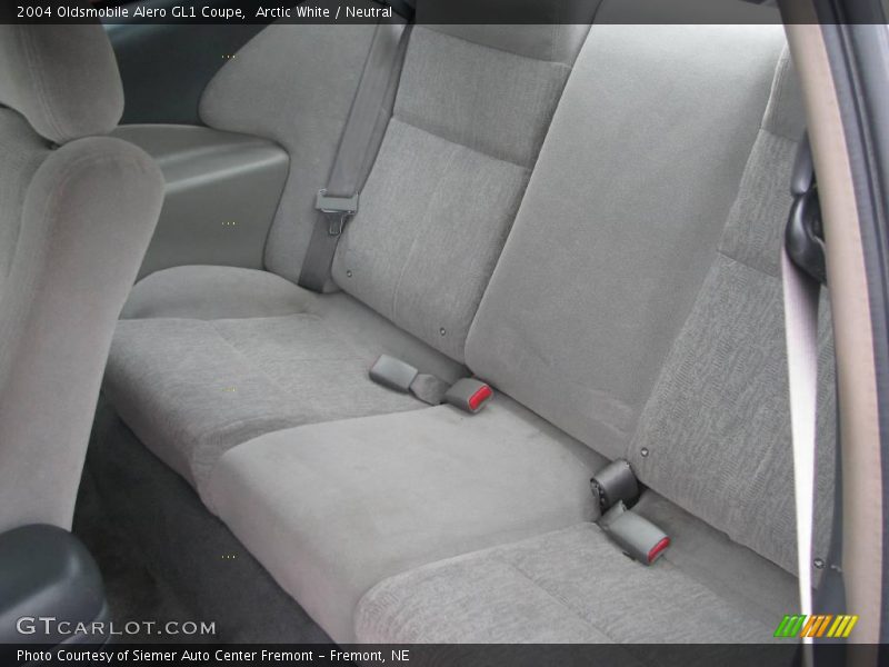 Arctic White / Neutral 2004 Oldsmobile Alero GL1 Coupe