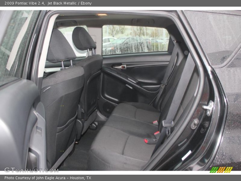 Jet Black Metallic / Ebony 2009 Pontiac Vibe 2.4